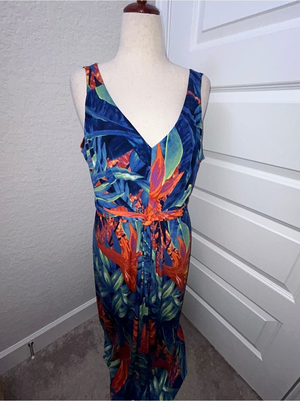 Ashley Stewart Sleeveless Tropical Floral Print Maxi Dress